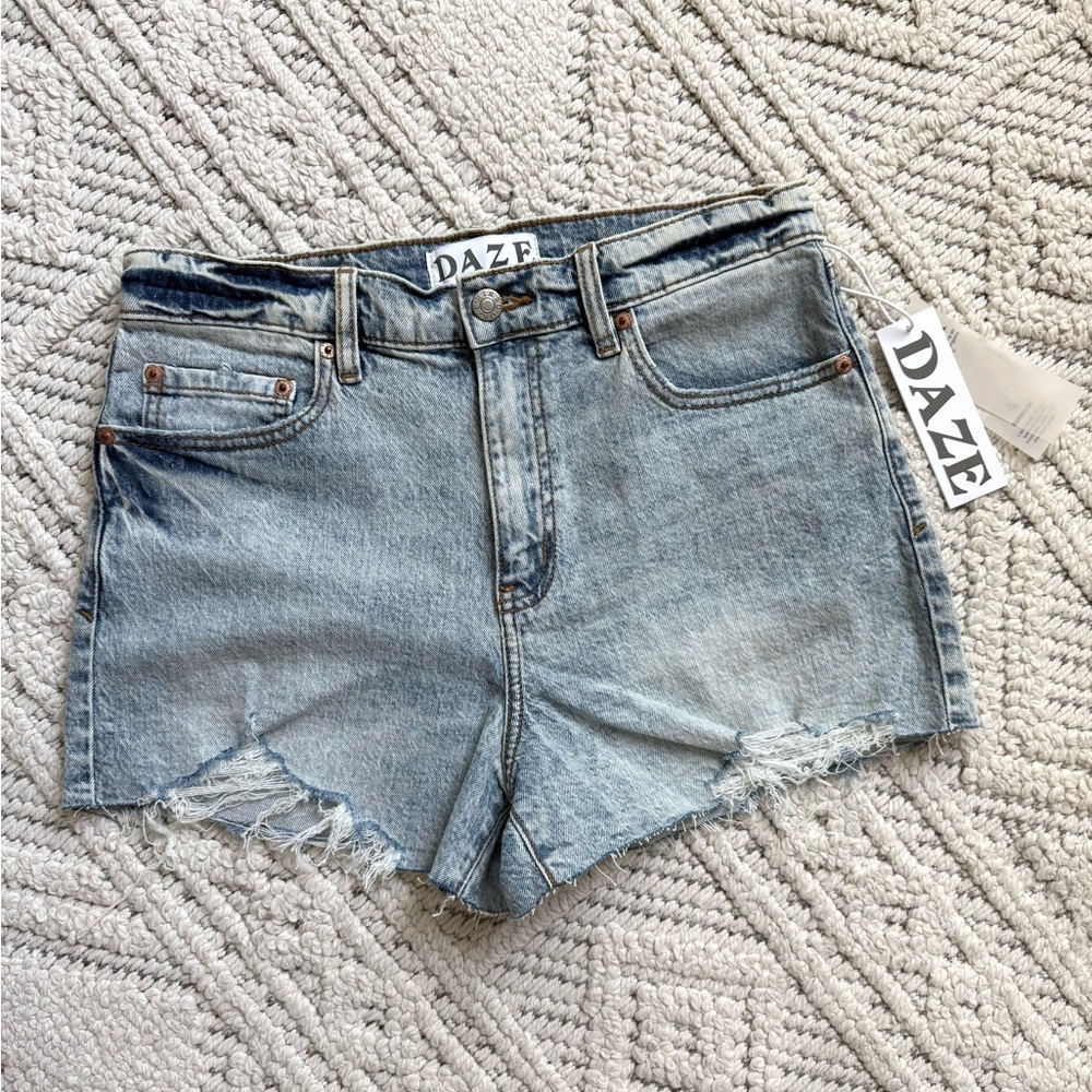 Daze Denim Women's Light Blue Jean Shorts